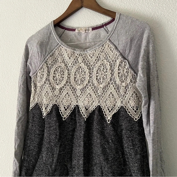 Rewind Cozy Terry Cloth Lace Sweater Top Gray XS Casual Lounge - Picture 2 of 9